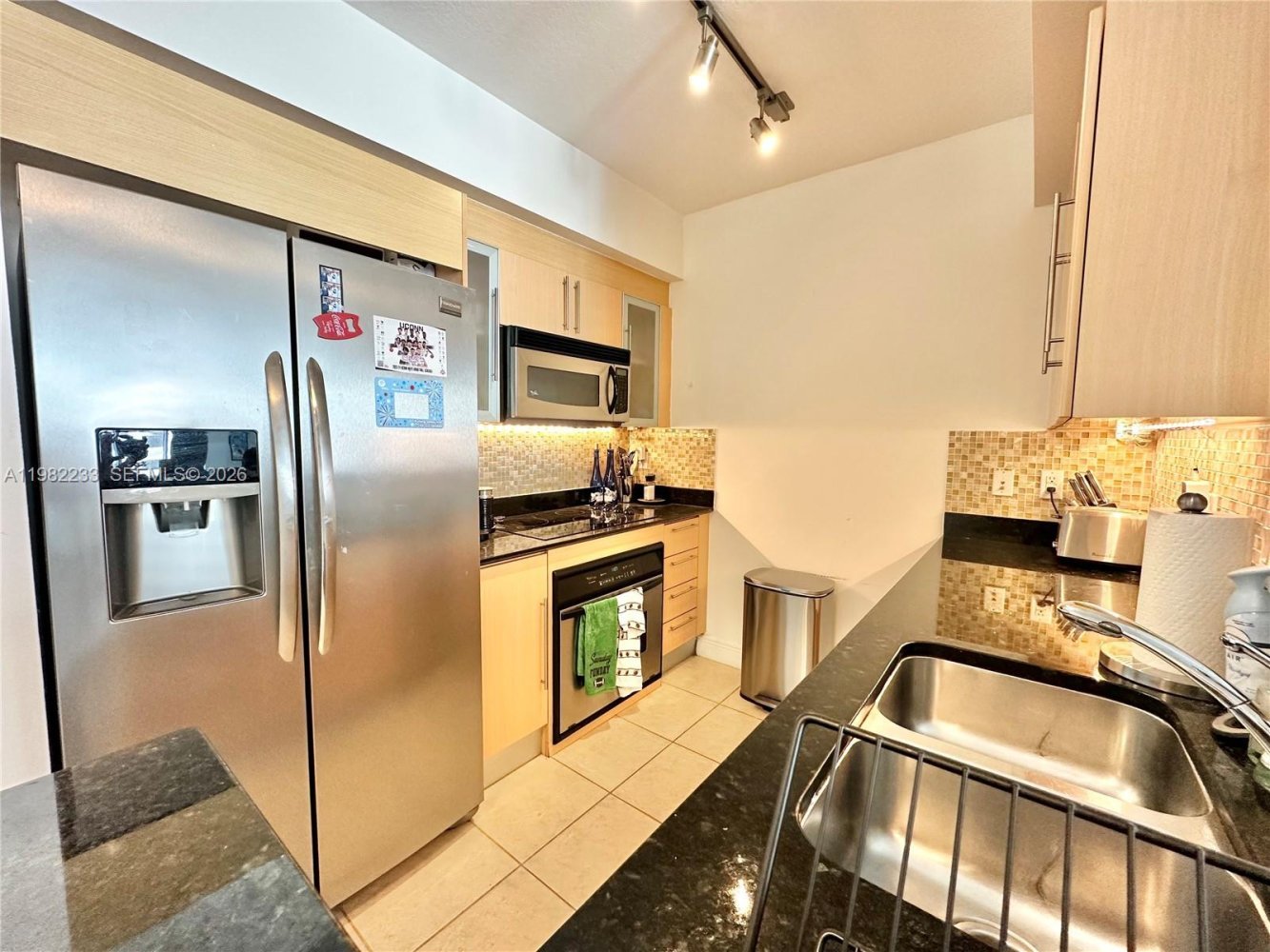 1 dormitorio propiedad comercial en venta en Miami, Miami-Dade, Florida, USA № 615285