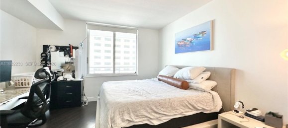1 dormitorio propiedad comercial en venta en Miami, Miami-Dade, Florida, USA № 615285 2