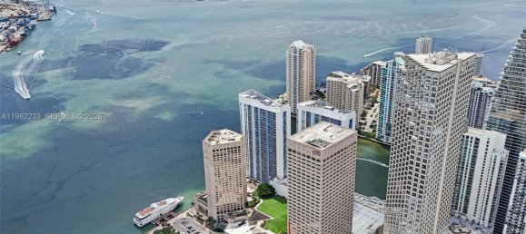 1 dormitorio propiedad comercial en venta en Miami, Miami-Dade, Florida, USA № 615285 11