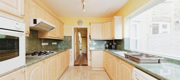 3 Schlafzimmer Haus in Whitstable, United Kingdom, Nr. 10557 3