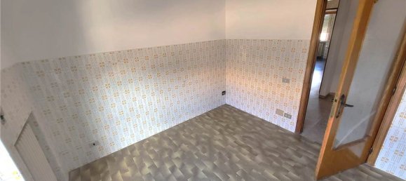 3 bedrooms Apartment in Porto Sant'Elpidio, Italy No. 289026 6