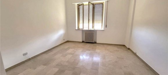 3 bedrooms Apartment in Porto Sant'Elpidio, Italy No. 289026 9