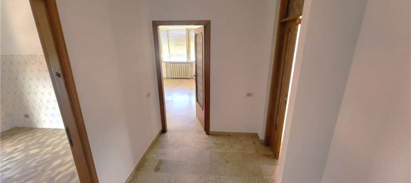 3 bedrooms Apartment in Porto Sant'Elpidio, Italy No. 289026 7