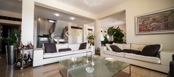 7 bedrooms Villa in Germasogeia, Cyprus No. 359 5