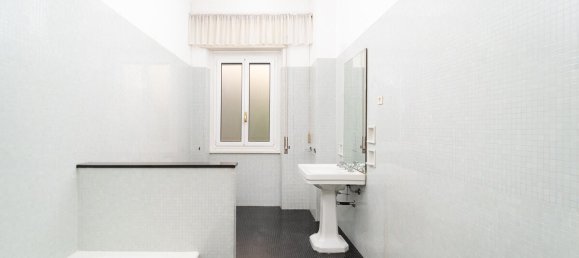 4 غرف نوم شقة في Genoa, Italy رقم 291797 28