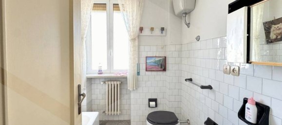 4 rooms Apartment in Noicattaro, Italy No. 21370 34