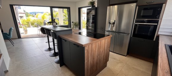 3 Schlafzimmer Villa in Pyrenees-Orientales, France, Nr. 349416 3