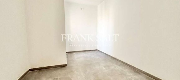 Квартира с 3 спальнями в Биркиркара, Мальта № 3030 2