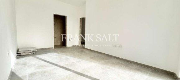 Квартира с 3 спальнями в Биркиркара, Мальта № 3030 3