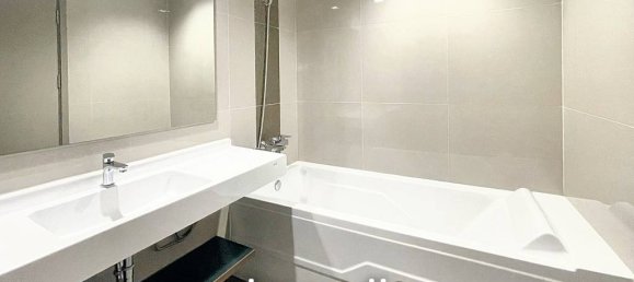 2 bedrooms Condo in Bangkok, Thailand No. 13074 7