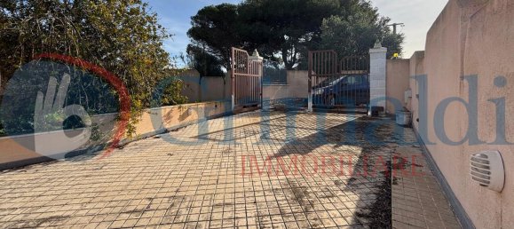 5 rooms House in Trapani, Italy No. 47663 8