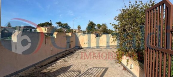 5 rooms House in Trapani, Italy No. 47663 6