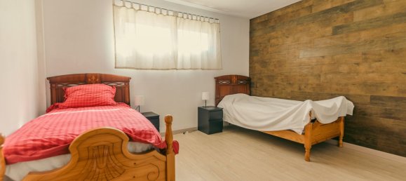 4 bedrooms House in Alicante, Spain No. 11929 12