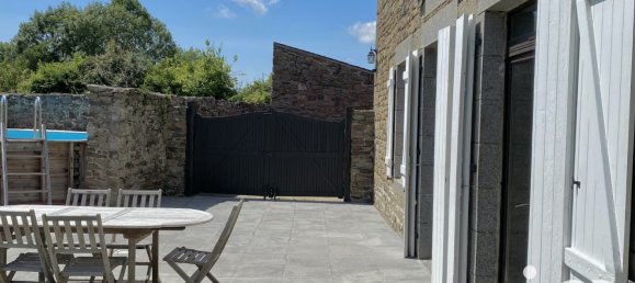 Castillos de 3 dormitorios en Pleudihen-sur-Rance, France No. 308710 5