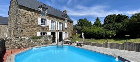 Castillos de 3 dormitorios en Pleudihen-sur-Rance, France No. 308710 2