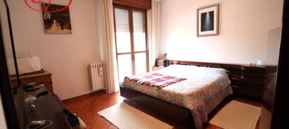Apartamento de 4 divisões em Laterina Pergine Valdarno, Italy N.º 235115 13