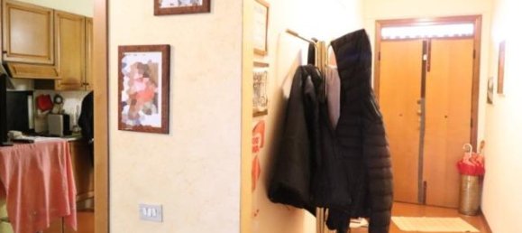 Apartamento de 4 divisões em Laterina Pergine Valdarno, Italy N.º 235115 5