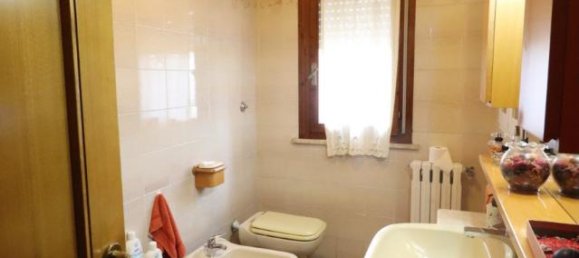 Apartamento de 4 divisões em Laterina Pergine Valdarno, Italy N.º 235115 17