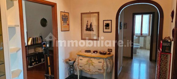 3 غرف نوم شقة في Scandicci, Italy رقم 214298 25