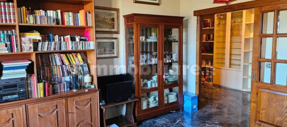 3 غرف نوم شقة في Scandicci, Italy رقم 214298 13