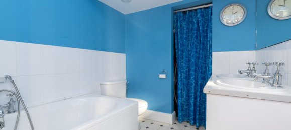 2 bedrooms Apartment in London, United Kingdom No. 13928 11