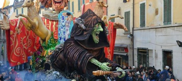 Apartamento de 4 habitaciónes en Foiano della Chiana, Italy No. 221803 21