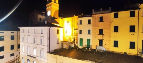 Apartamento de 4 habitaciónes en Foiano della Chiana, Italy No. 221803 6