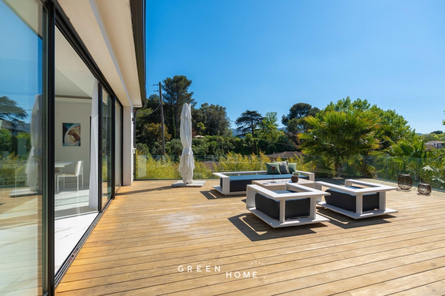 6 bedrooms Villa in Marseille, France No. 322523