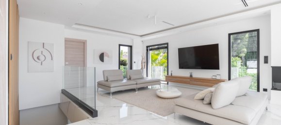 6 bedrooms Villa in Marseille, France No. 322523 12