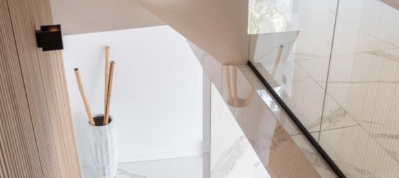 6 bedrooms Villa in Marseille, France No. 322523 24