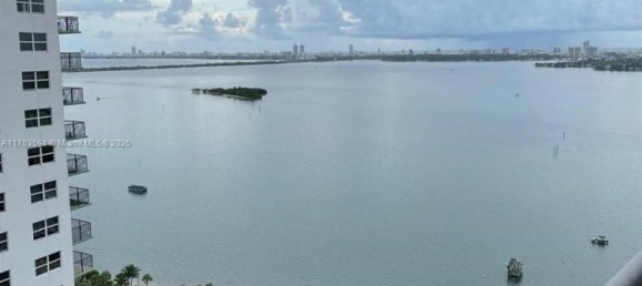 1 chambre propriété commerciale à vendre à Miami, Miami-Dade, Florida, USA № 614640 5