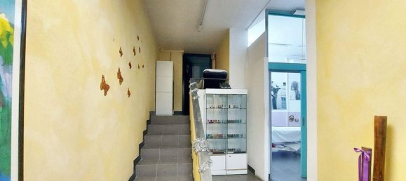 145m² Commercial property in Ferrara, Italy No. 376338 5