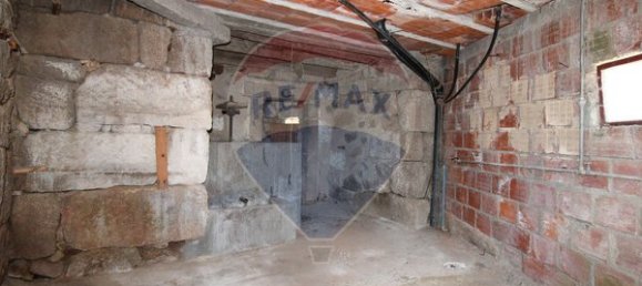 4 bedrooms House in Sernancelhe, Portugal No. 163933 16