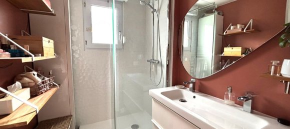 3 bedrooms Apartment in Chartres-de-Bretagne, France No. 203210 4