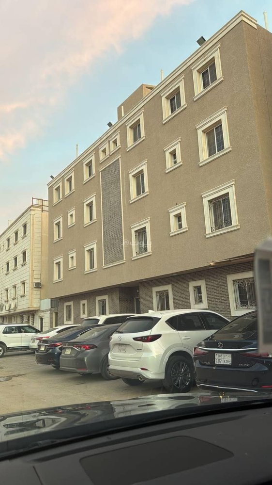 4 bedrooms Apartment in Riyadh, Saudi Arabia No. 144