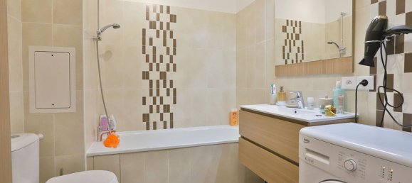 1 bedroom Apartment in Trappes, France No. 173276 5