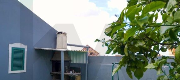 4 bedrooms House in Seixal, Portugal No. 106026 25