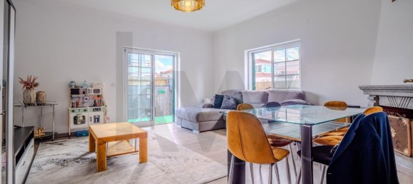 4 bedrooms House in Seixal, Portugal No. 106026 3