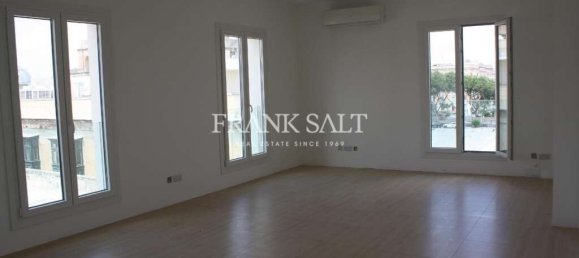Bureau à Floriana, Malta 750m² No. 12112 4