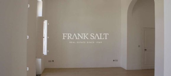 Bureau à Floriana, Malta 750m² No. 12112 2