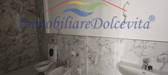 3 bedrooms Apartment in Florence, Italy No. 363891 18