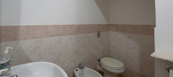 6 غرف نوم منزل في Palermo, Italy رقم 374714 30