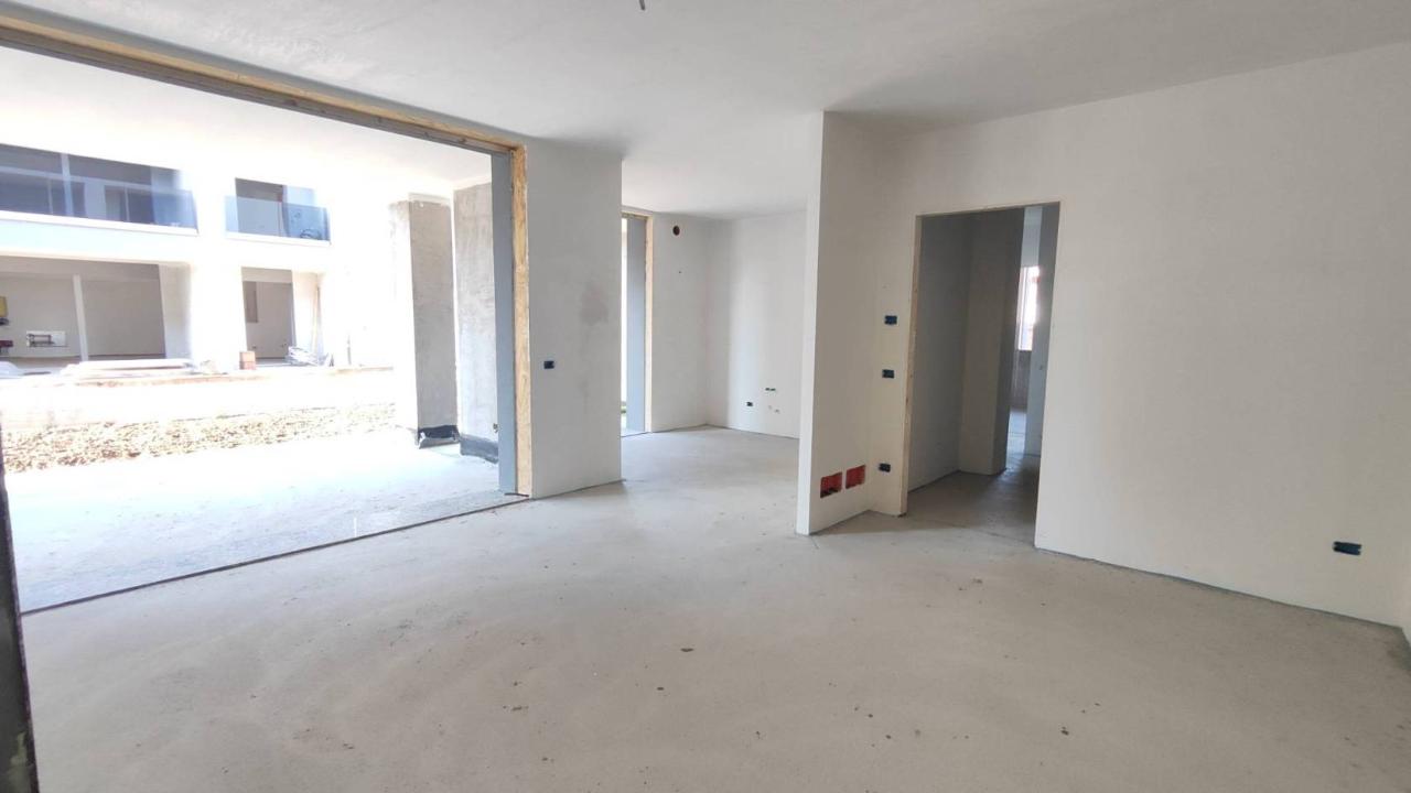 Apartamento de 3 habitaciónes en Bareggio, Italy No. 23307