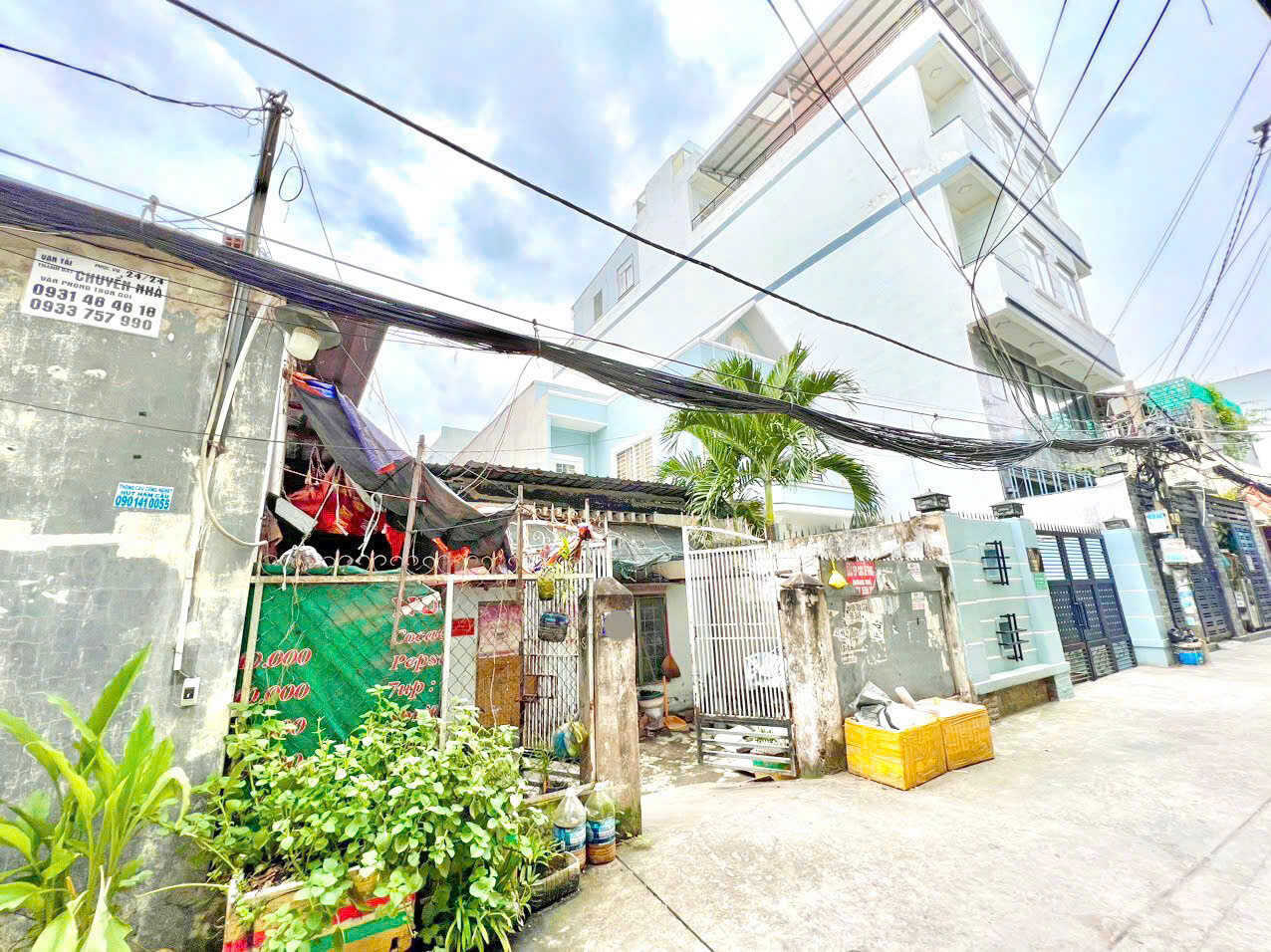 220m² Land in District 7, Vietnam No. 20144