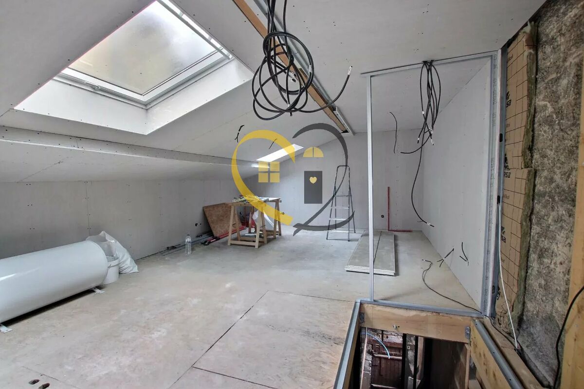 2 bedrooms Apartment in Bourges, France No. 85930