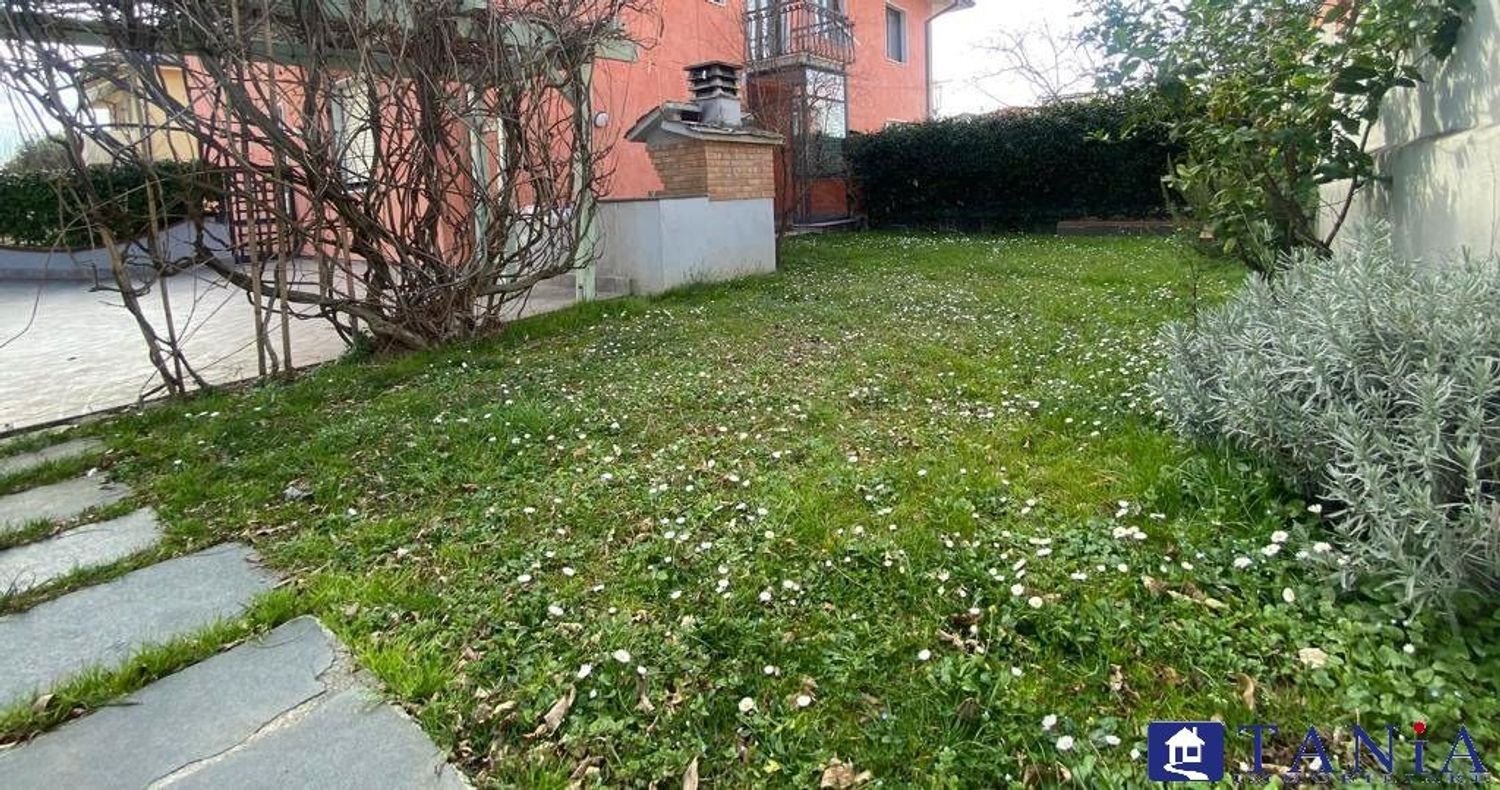 4 rooms Apartment in Luni, Italy No. 94387