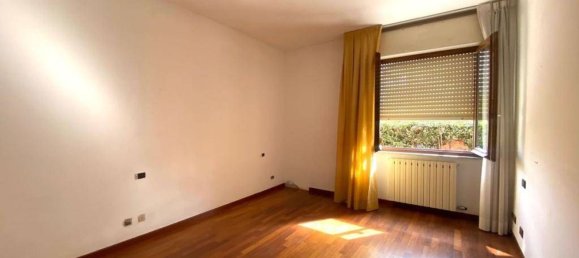 4 rooms Apartment in Luni, Italy No. 94387 7