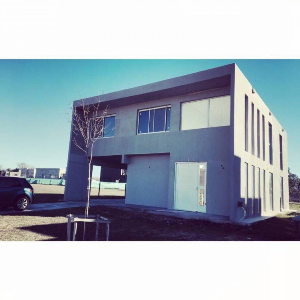 3 bedrooms House in Pilar, Argentina No. 78527