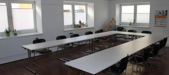 20 rooms Building in Modling, Austria No. 24205 3