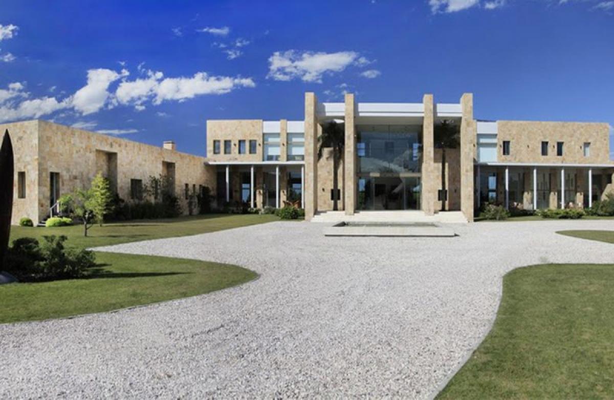 9 bedrooms House in Maldonado, Uruguay No. 9643